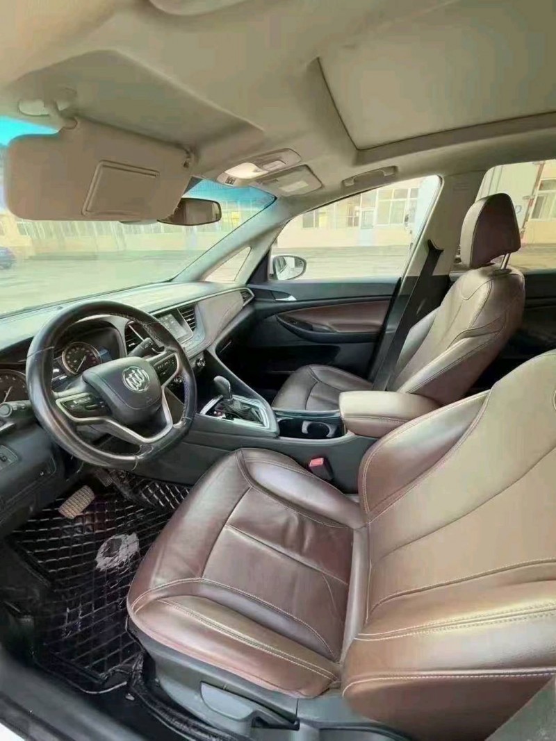 菏泽17年别克GL64