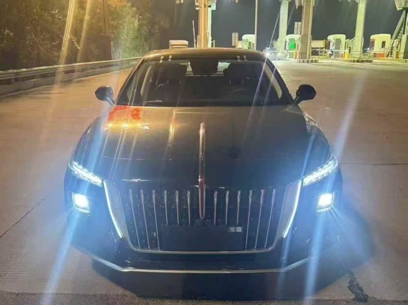 重庆25年红旗H51