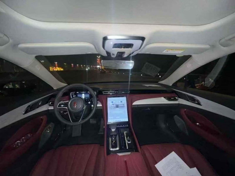 重庆25年红旗H56