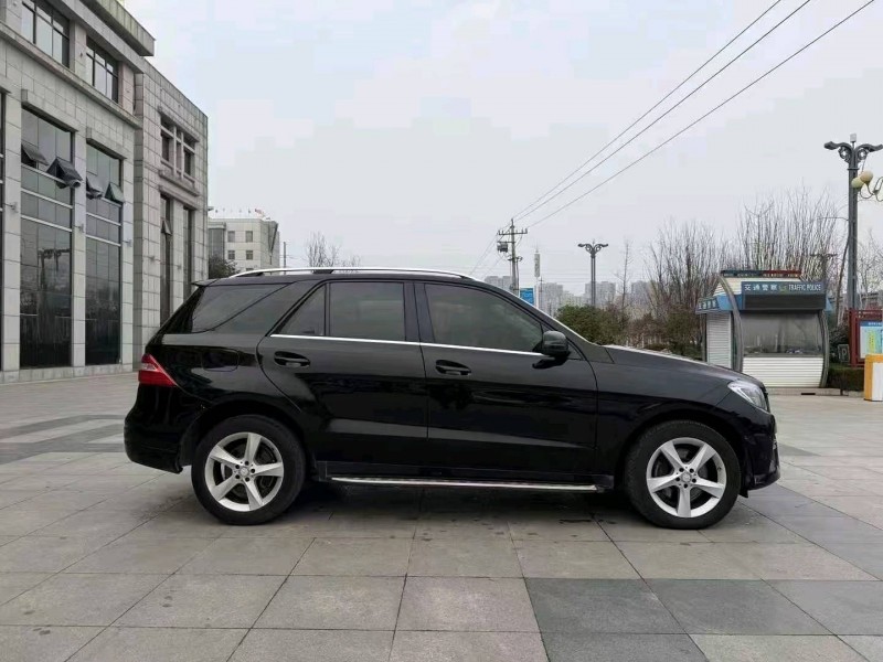 枣庄13年奔驰ML6