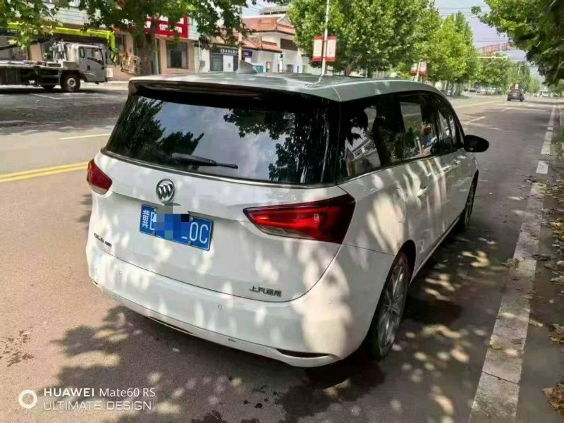 保定19年别克GL65