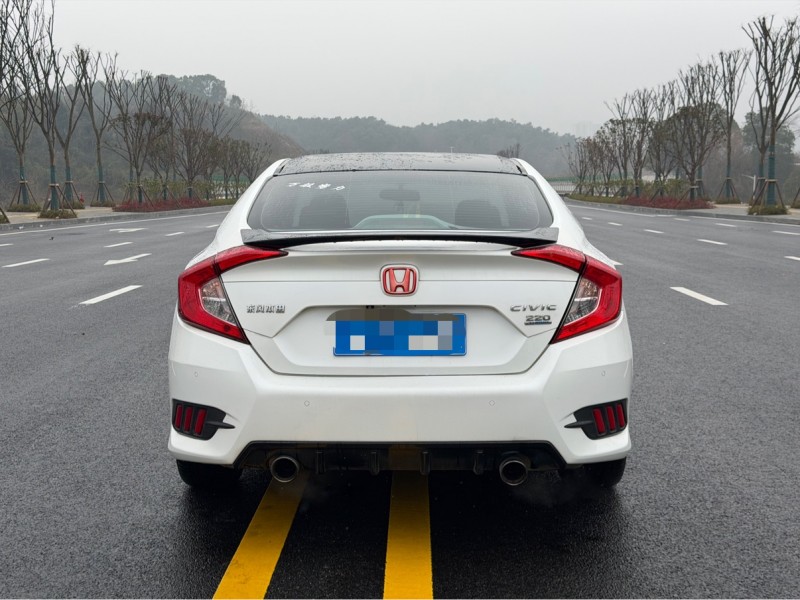 岳阳18年本田思域8