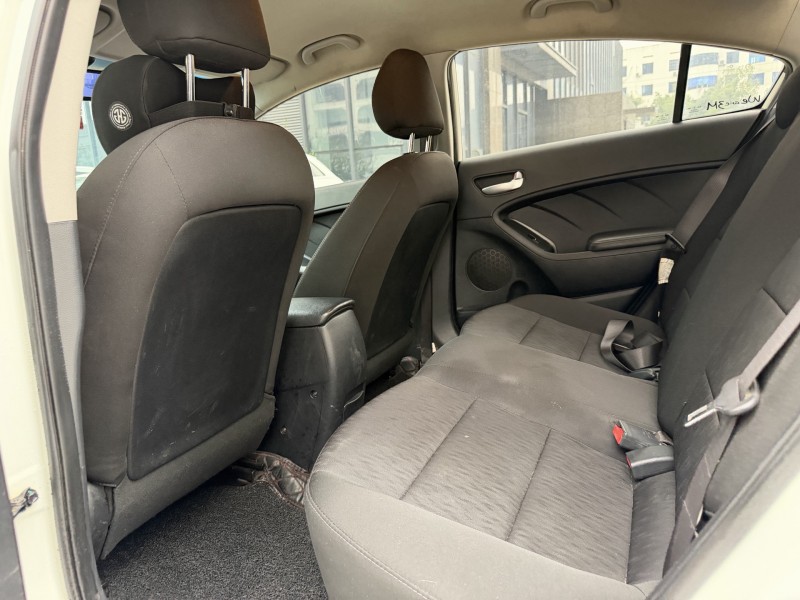 岳阳16年起亚K37