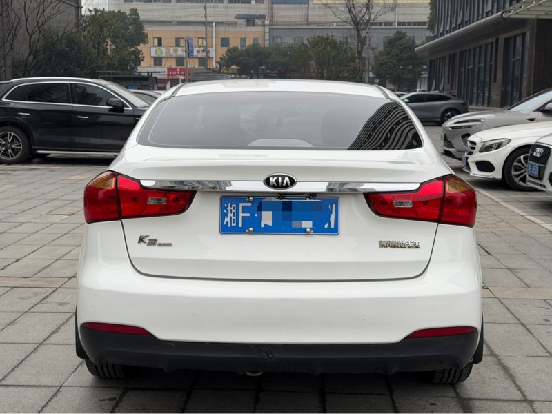 岳阳16年起亚K38