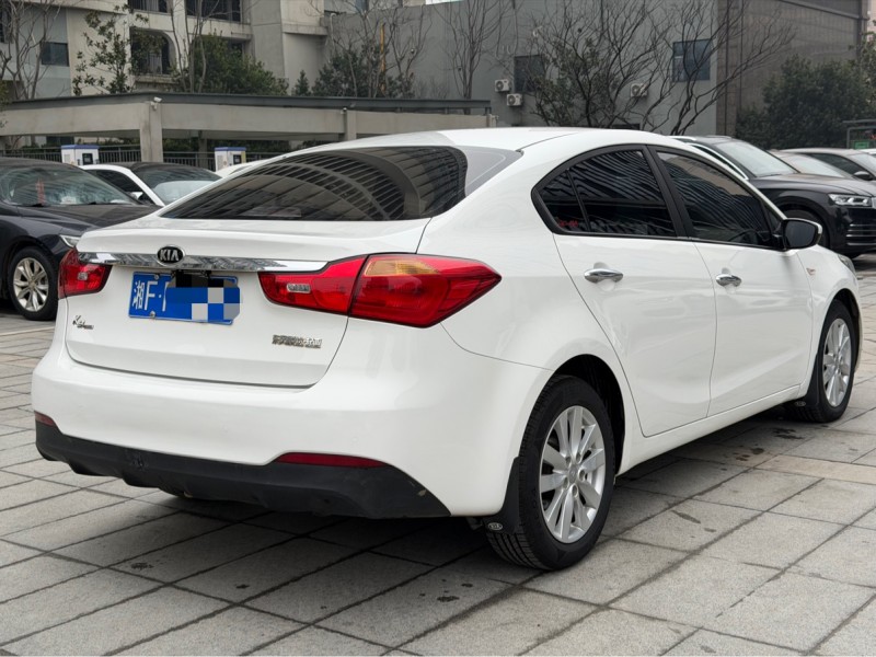 岳阳16年起亚K39