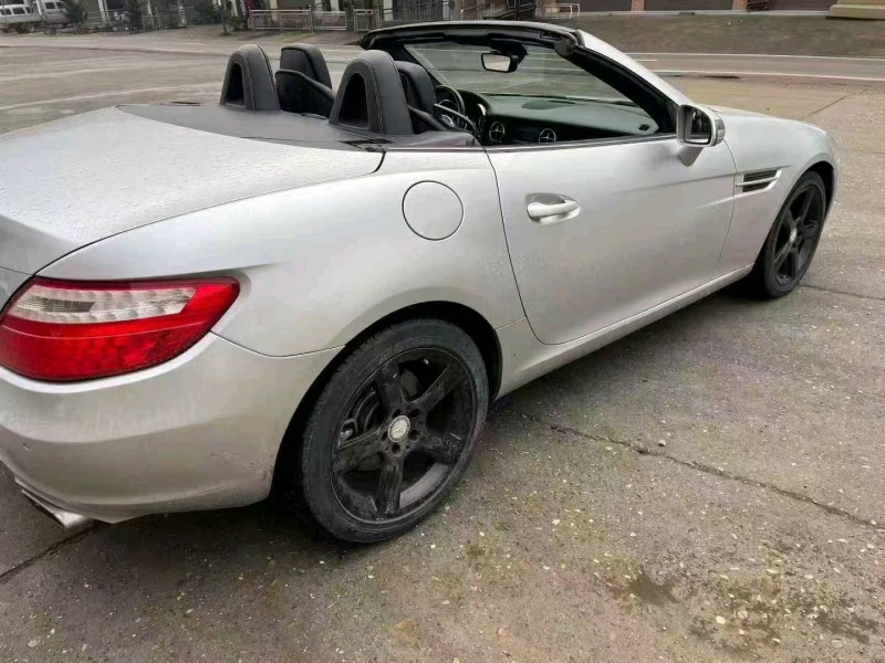 娄底13年奔驰SLK6