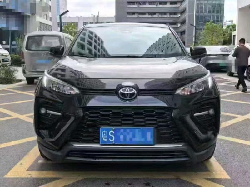 深圳22年丰田威兰达1