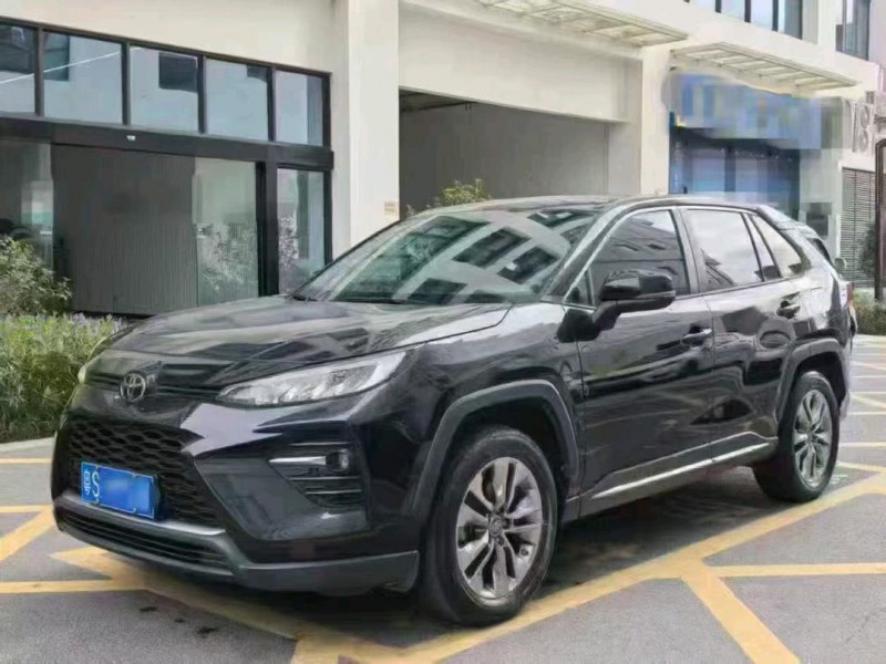 深圳22年丰田威兰达3