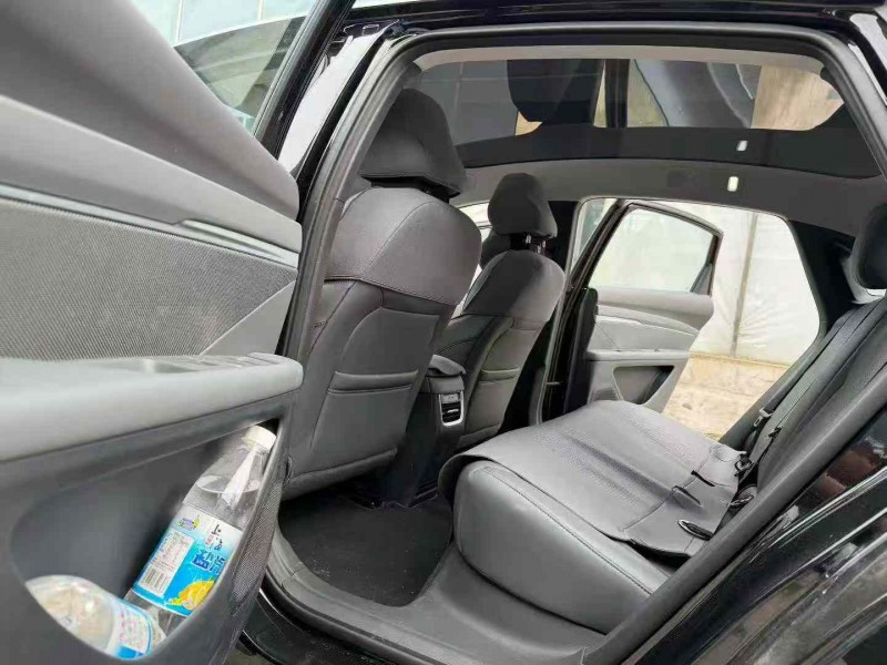 徐州25年小鹏汽车m038