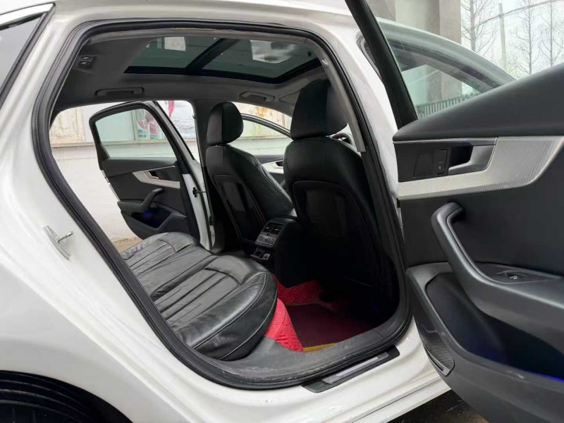 徐州17年奥迪A4L7