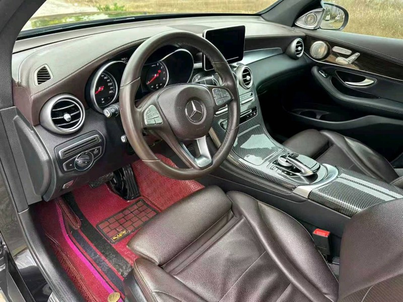 南宁18年奔驰GLC5