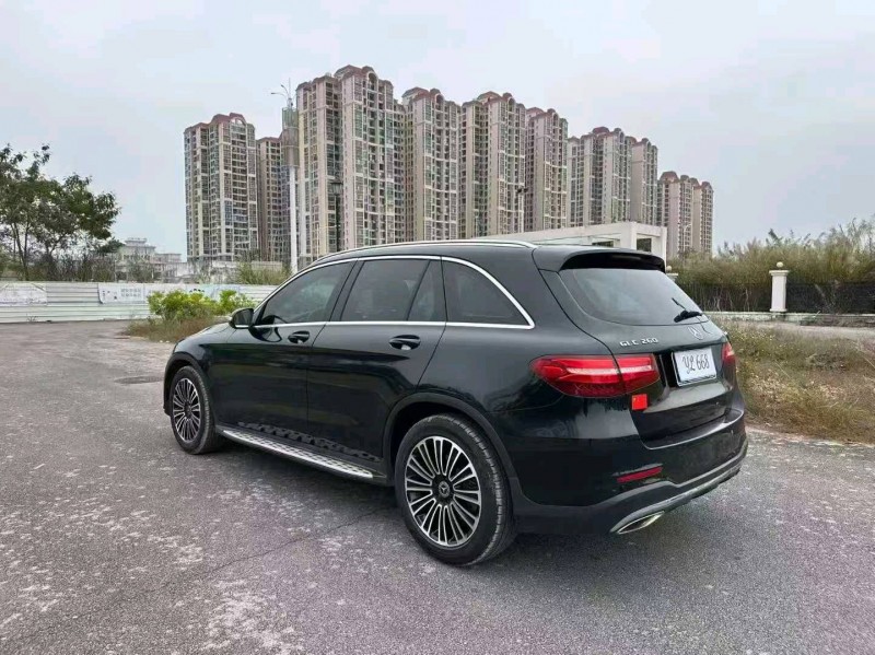 南宁18年奔驰GLC7