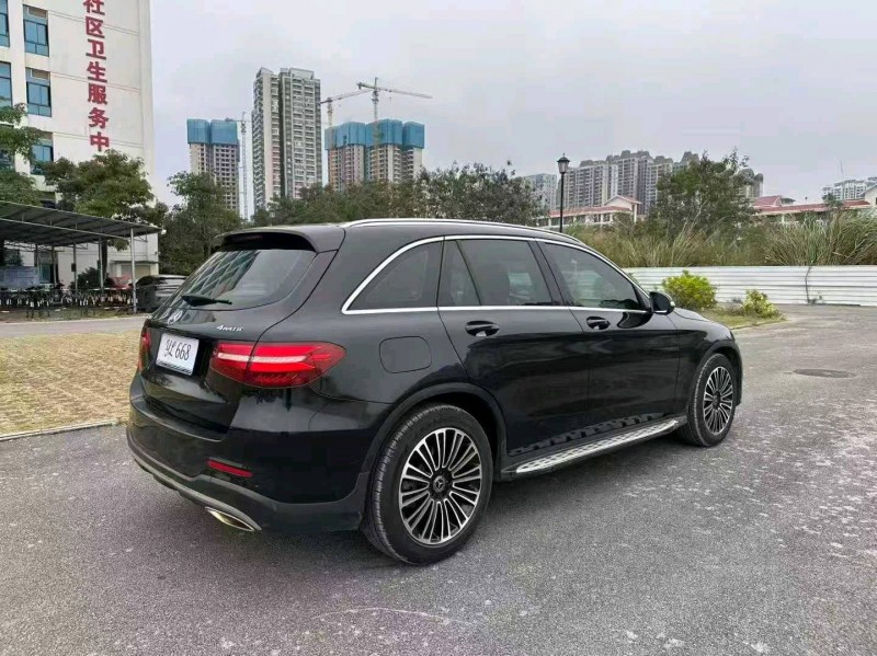 南宁18年奔驰GLC9