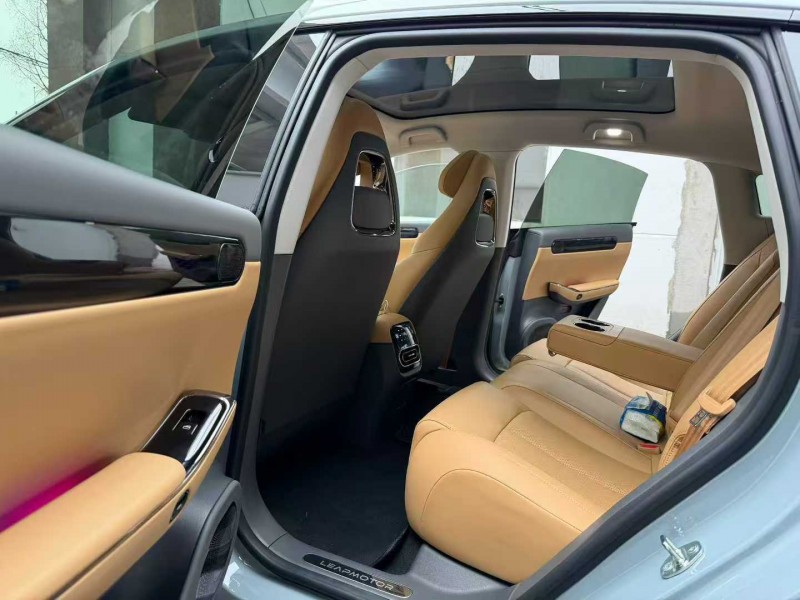 徐州24年零跑汽车C018