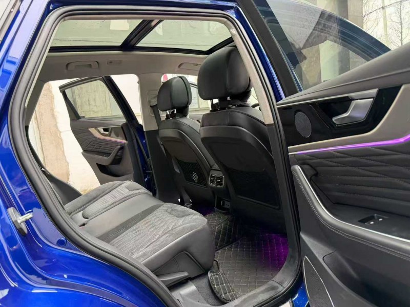 徐州22年红旗HS57