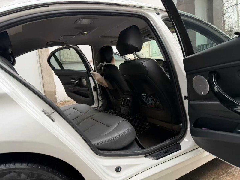 徐州17年宝马3系7