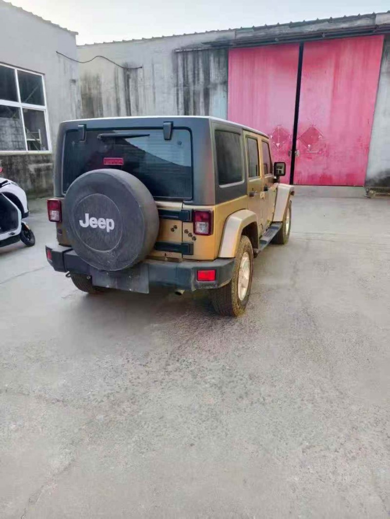 济南15年Jeep牧马人7