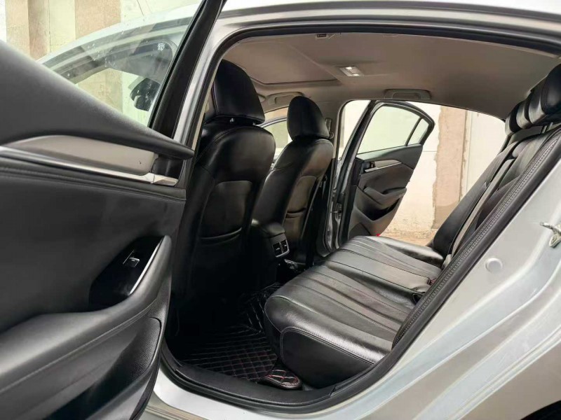 徐州21年马自达阿特兹8