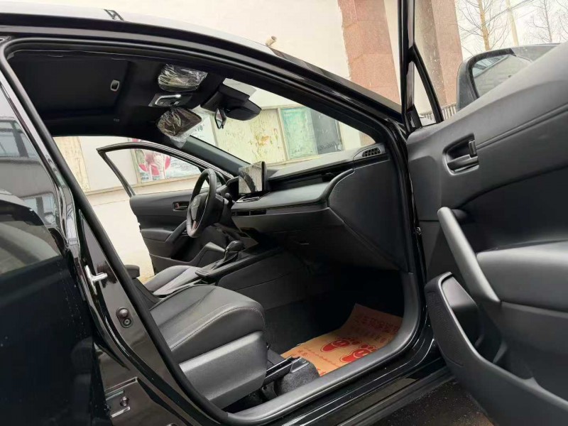 徐州26年丰田锐放6