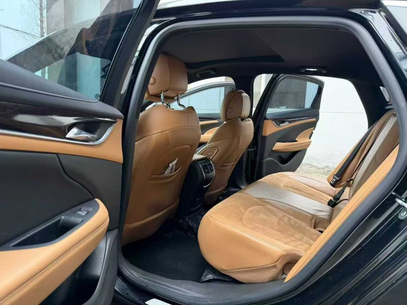 徐州19年别克君越8