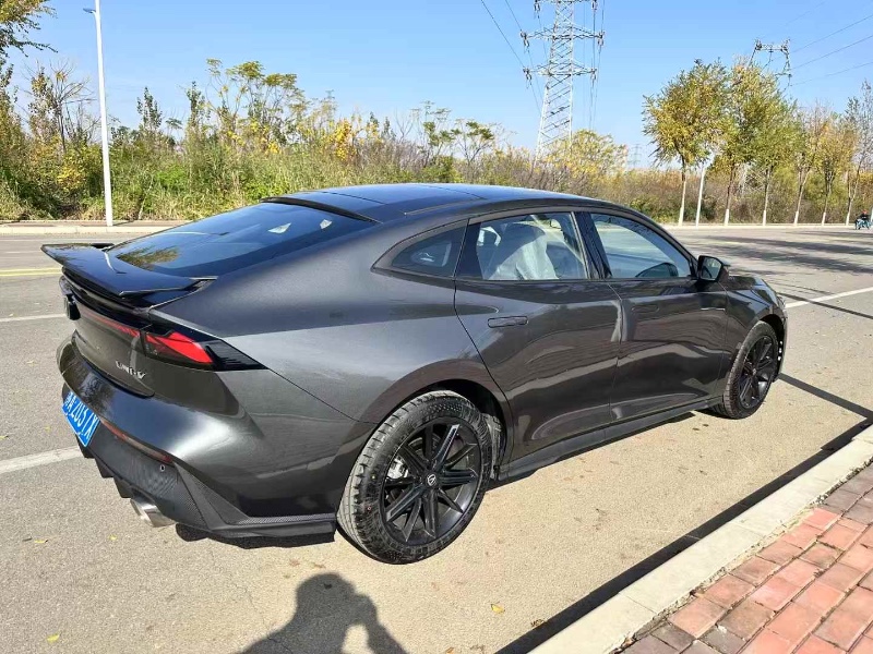 济宁25年长安汽车UNI5