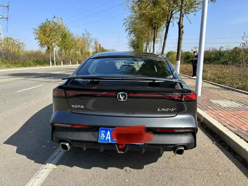 济宁25年长安汽车UNI6