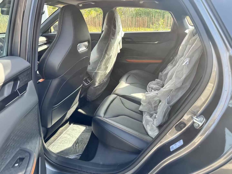 济宁25年长安汽车UNI8