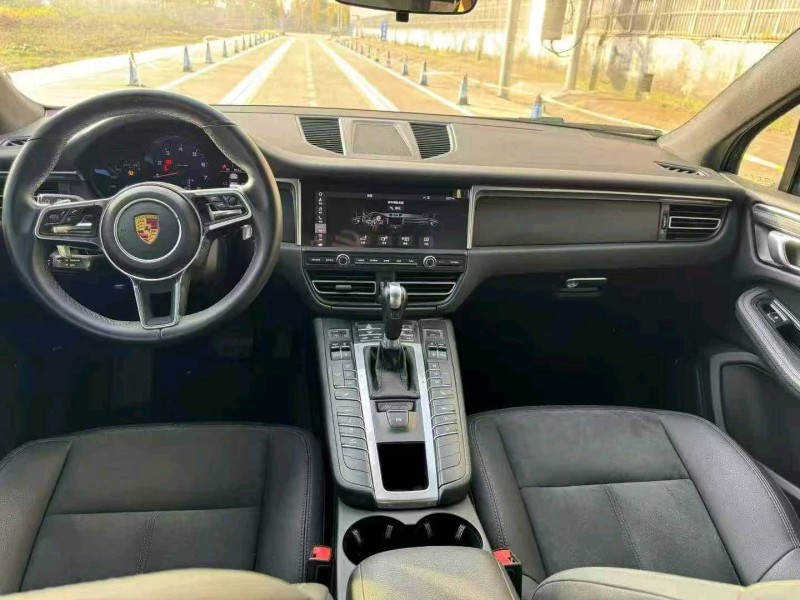 菏泽19年保时捷Macan4