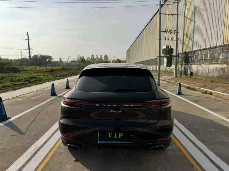 菏泽19年保时捷Macan9