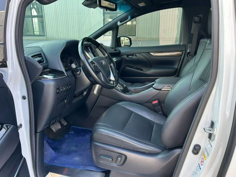 徐州19年丰田埃尔法6