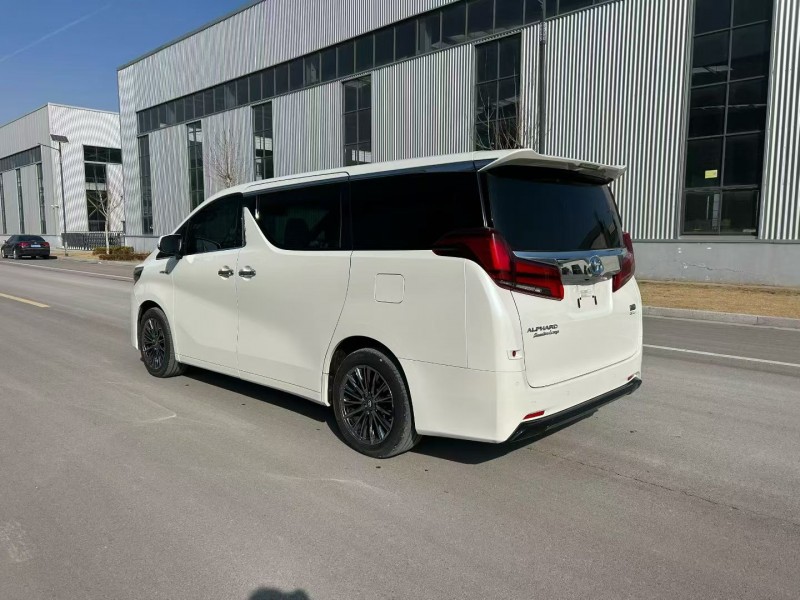 徐州19年丰田埃尔法7