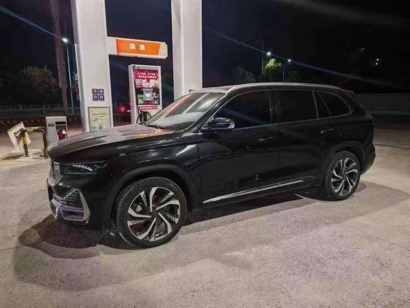 济宁24年吉利星越2