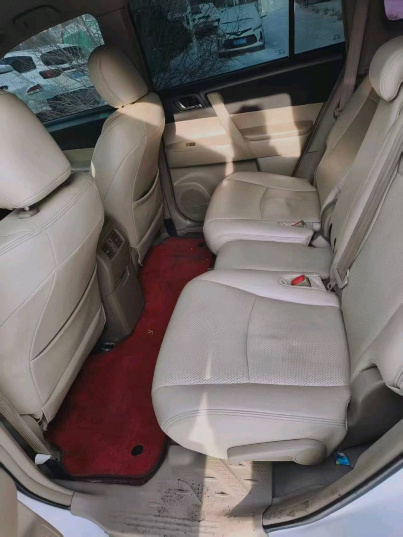 宝鸡14年丰田汉兰达4