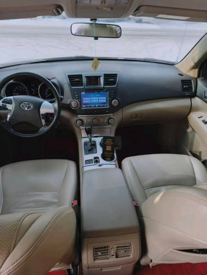 宝鸡14年丰田汉兰达5