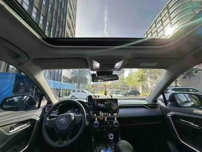 佛山24年丰田威兰达6