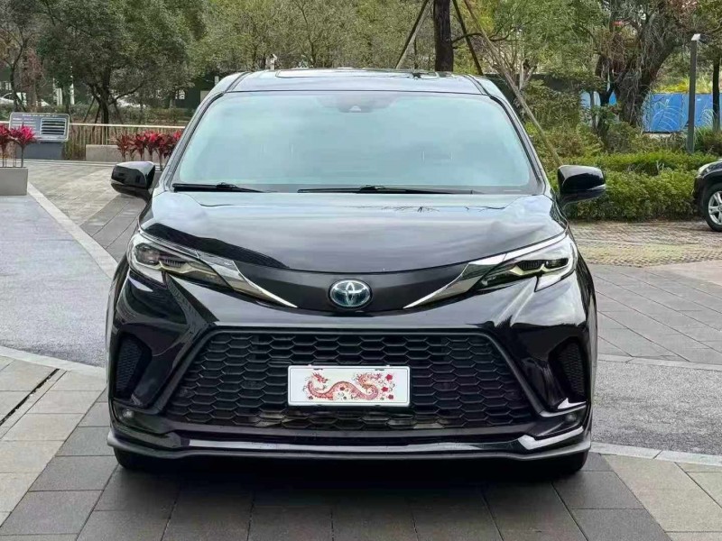 佛山23年丰田格兰维亚1