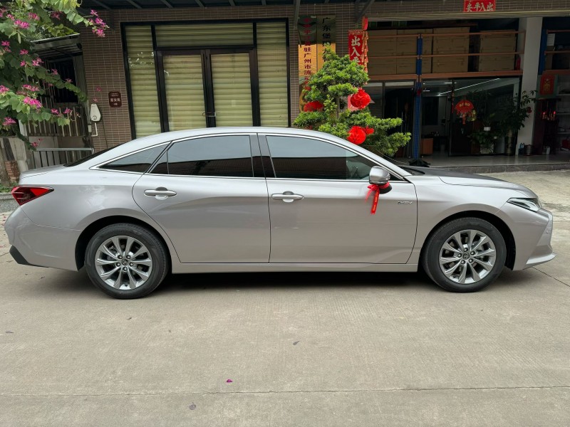 中山26年丰田亚洲龙2