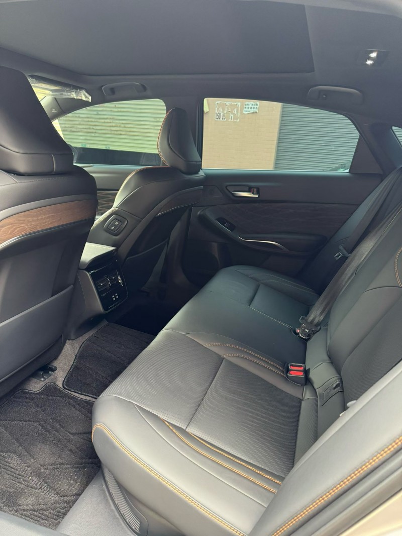 中山26年丰田亚洲龙4