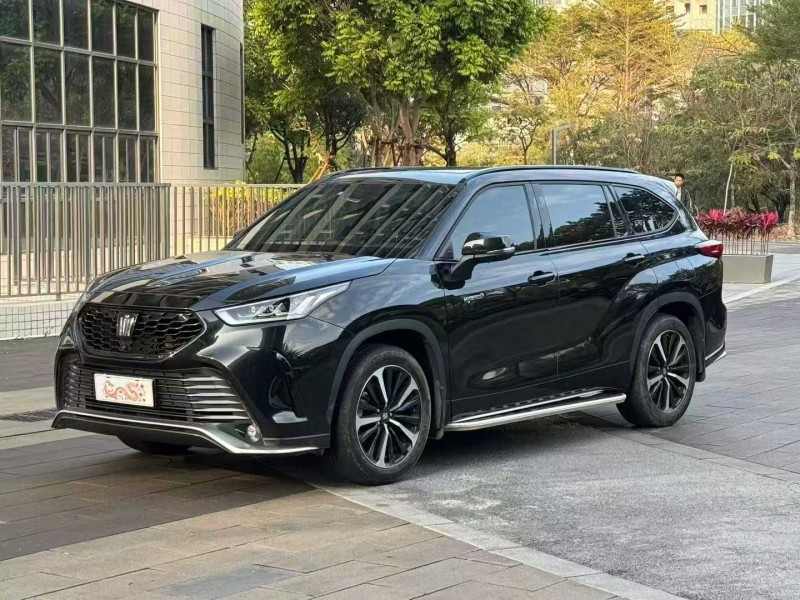 佛山23年丰田皇冠2