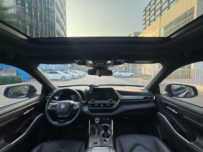 佛山23年丰田皇冠5