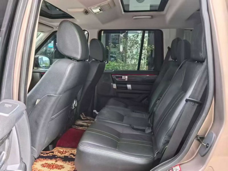 深圳15年路虎发现5