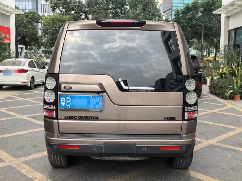 深圳15年路虎发现8