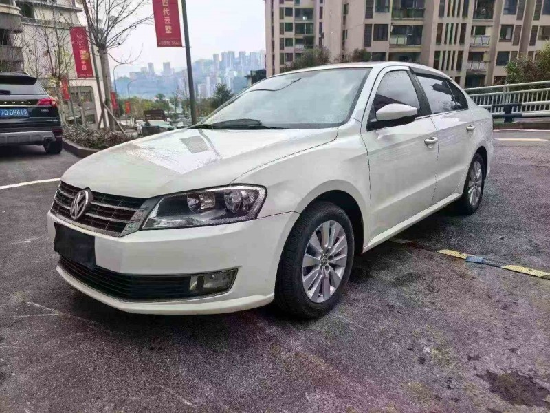 重庆15年大众朗逸3