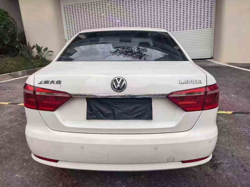 重庆15年大众朗逸9