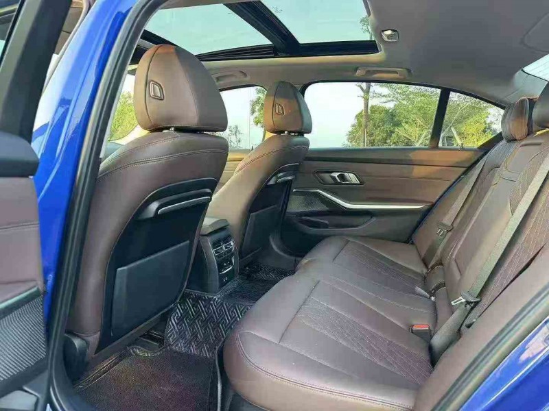 深圳22年宝马3系6