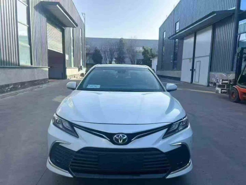 咸阳23年丰田凯美瑞1