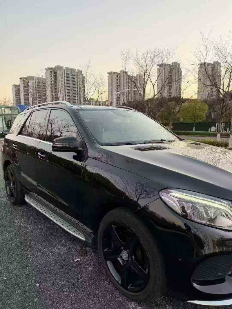 连云港16年奔驰GLE3