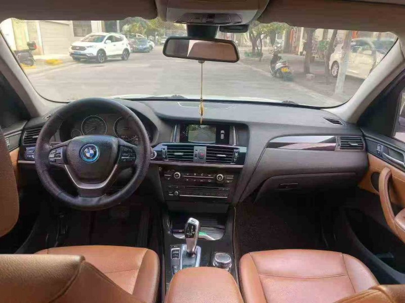 佛山16年宝马X34