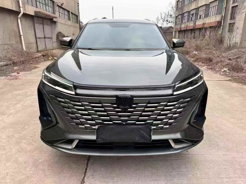 东营24年长安汽车CS751