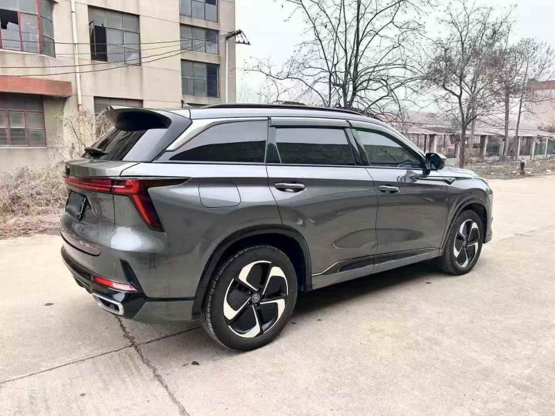 东营24年长安汽车CS757